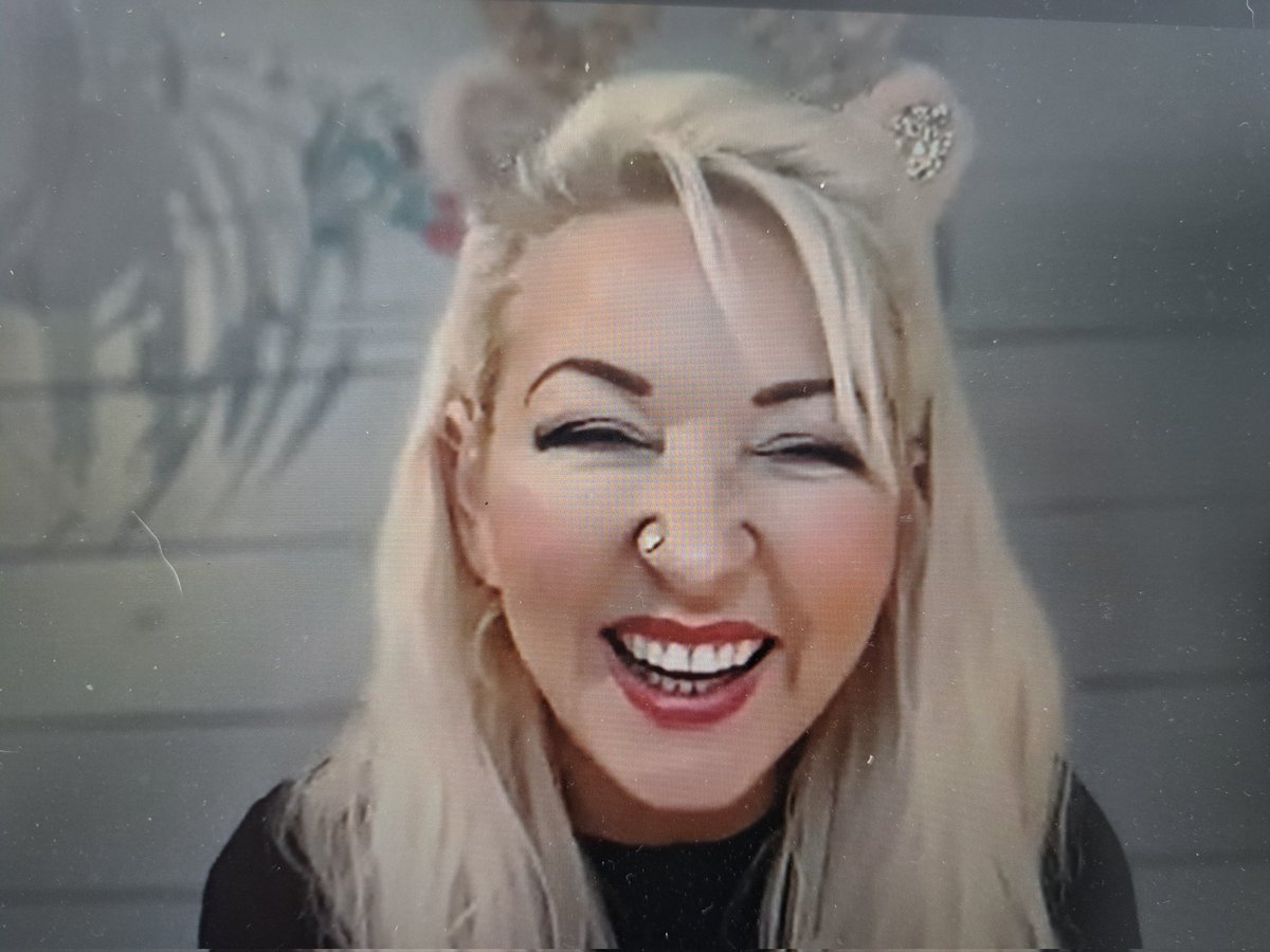 Martin Tracey tweet media