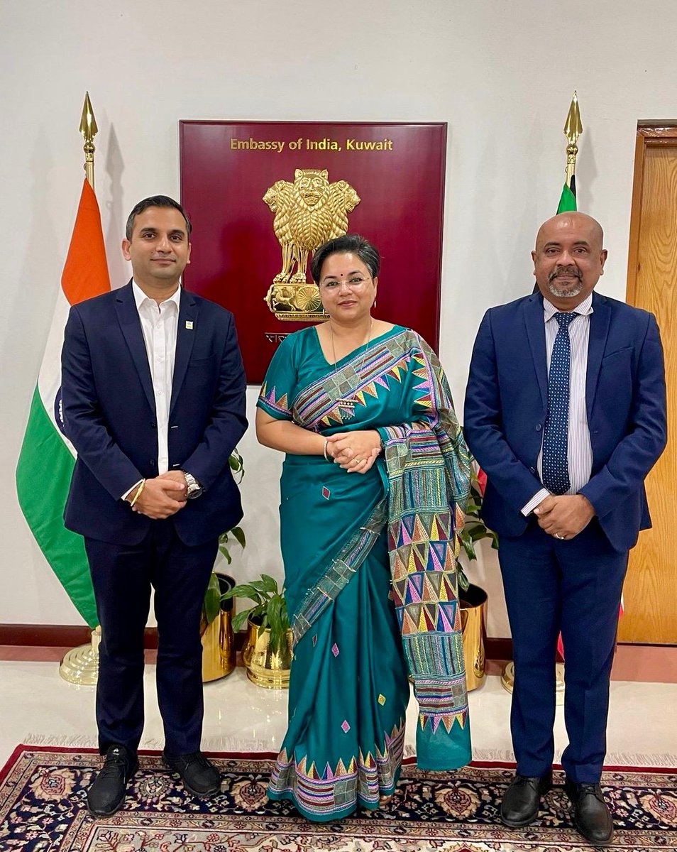 indembkwt's tweet image. Ambassador @ParamitaTrpathi met @BPCLMakLubes Country Manager, Middle East &amp;amp; Africa, Mr. Amit Dhiman, at the Embassy today. 

Bharat Petroleum Corporation Limited (BPCL) @BPCLimited is a #Fortune500 #Maharatna Public Sector Enterprise of India. As part of its international