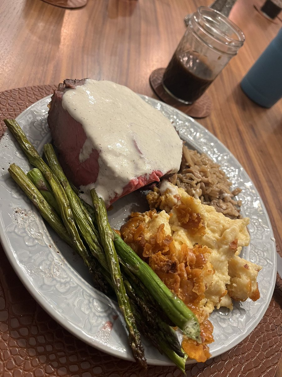 ATLBeerBrewer's tweet image. My prime rib was excellent! Followed @ChefGruel method. Dry salt brine over night, in the oven at 250 until 115 internal then pulled to rest about 30-45 minutes then covered in a butter horseradish mixture and blasted at 500 for 10 minutes. Crust was INSANE!