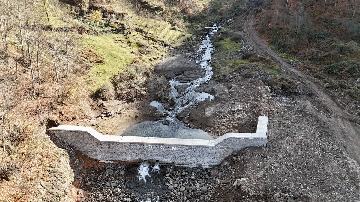 TulipProjesi's tweet photo. 🌷TULIP Bolaman Nehri Havzası Rehabilitasyon Projesi kapsamında,2025 yılı Sel Kontrol Proje Uygulamaları çerçevesinde Giresun Orman Bölge Müdürlüğü tarafından Gölköy, Fatsa, Korgan, Çamaş, Çatalpınar ve Gürgentepe’de çalışmalarımızı hayata geçiriyoruz.
#TULIP #SelKontrol #Bolaman https://t.co/kYZoC5LA60