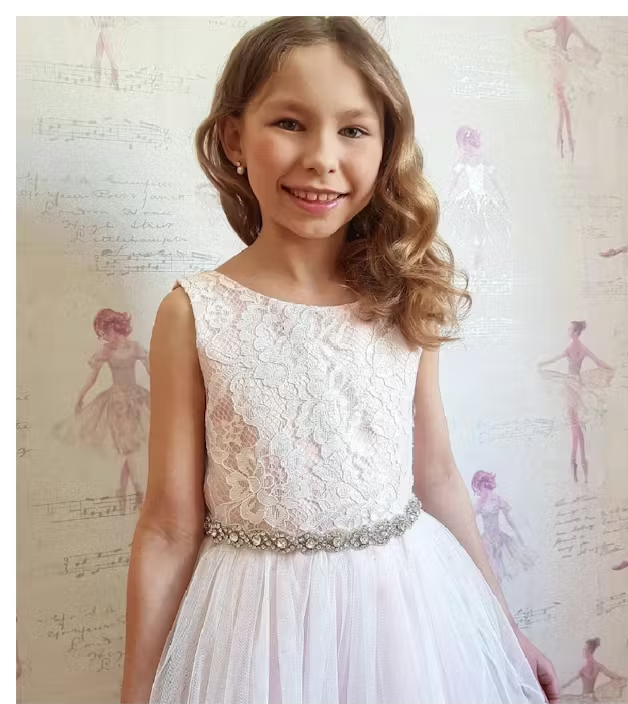 <a href="/1972tomek/">Tomasz Sommer</a> Typowy głupek, który opiera swoją wiedze o Szwecji na opowieściach przedwojennych dziadków. Szwecja jest na etapie samozagłady. Somalijski gwałciciel, który zgwałcił 9-letenie dziecko i doprowadził do trwałego kalectwa, dostał odszkodowanie 90 tys EUR.