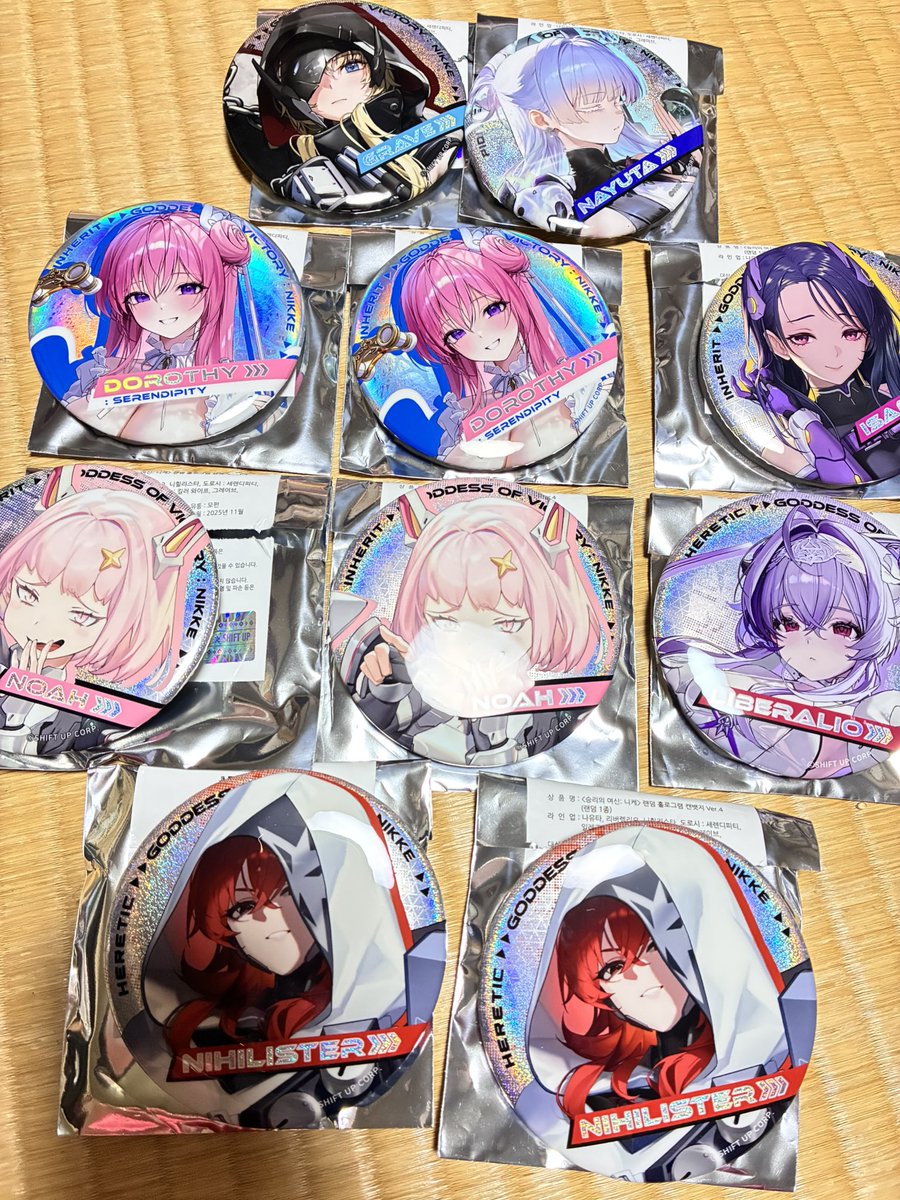 メリ　缶バッジ　31個 高級募集チケット10枚買って被りなし！ 缶バッジは被りまくってるw