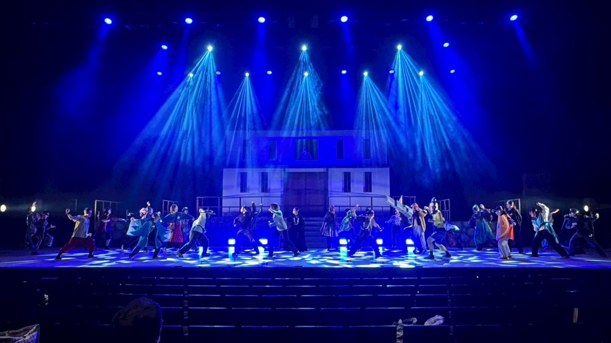 ichigekiya's tweet photo. 『KING OF高槻城』いよいよ明日初日。
上演時間はおおよそ100分程になりそうです。

ギリギリでの駆け込みも大歓迎！ですが、こりっちでは【上演回の3時間前まで】しか当日の事前予約ができませんのでご注意ください⚠️
（現地での当日券販売は全ステージあり〼）
#KINGOF高槻城 #壱劇屋 

＼ご予約🎫木金の夜が余裕あり！／
⇒https://t.co/hVDpWGy7Ww