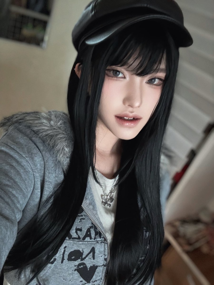 랑 tweet media