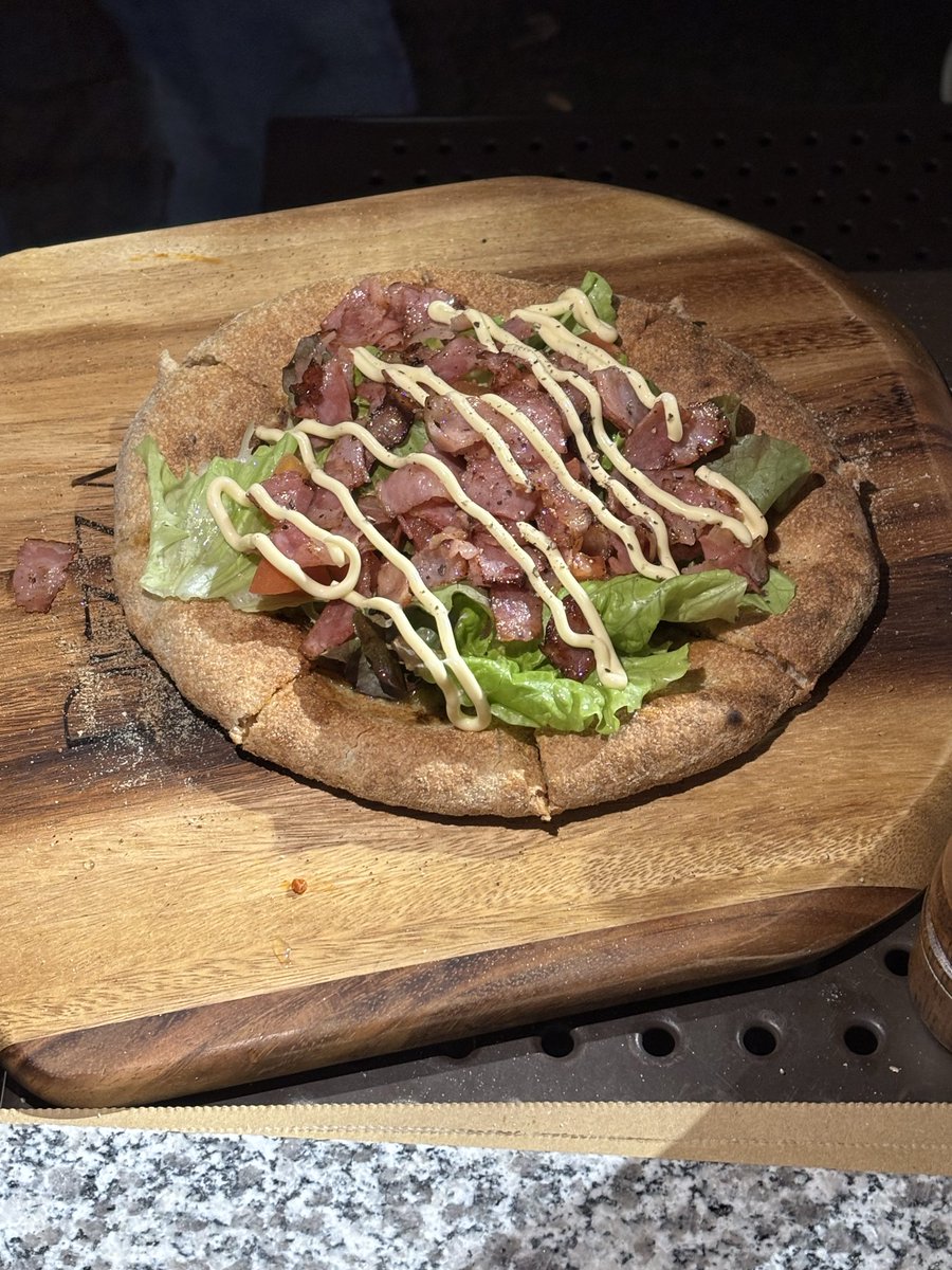 昨日は大学で忘年会でBBQをしました！