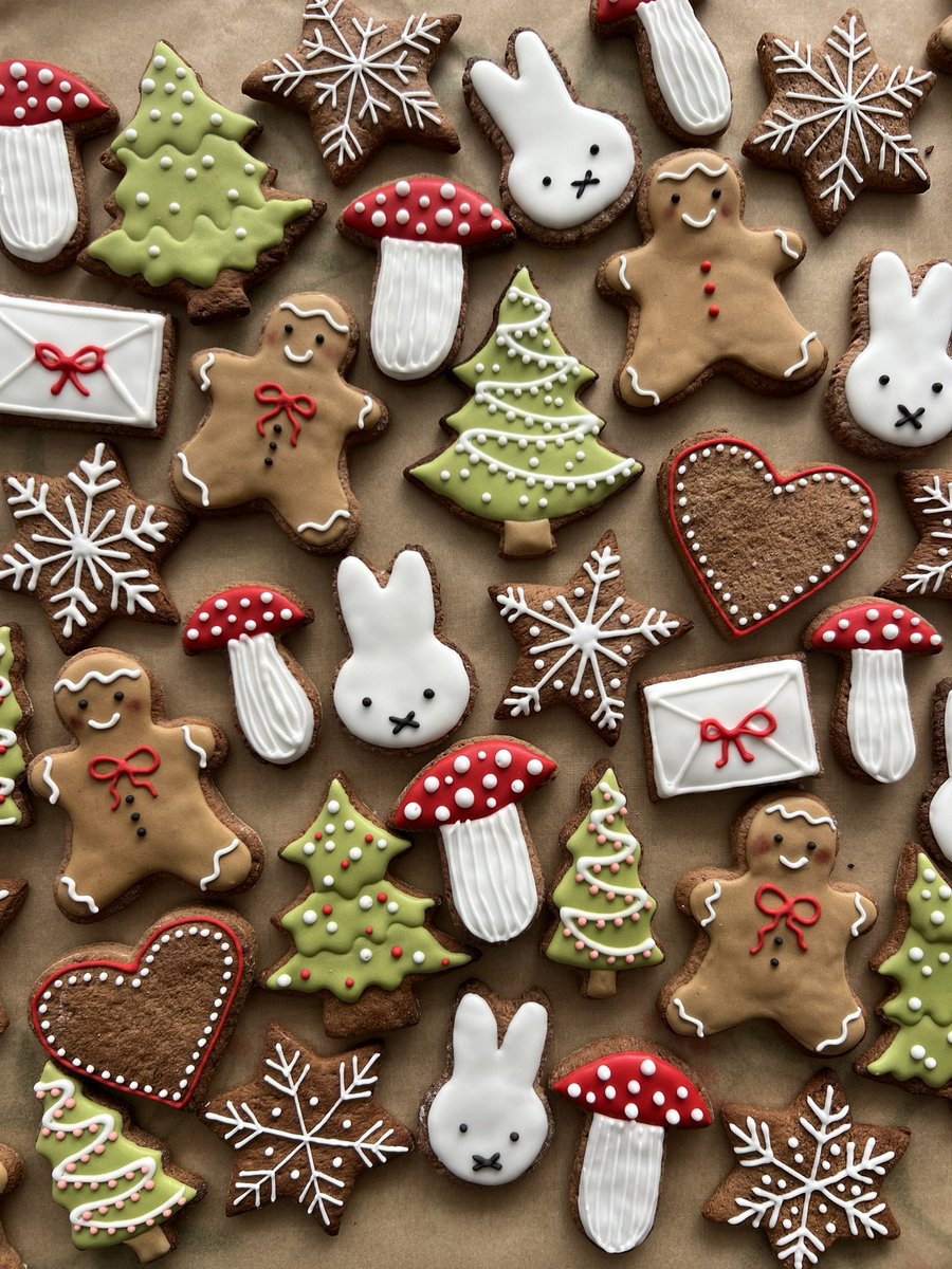 Agatka²⁸ megamix tweet media