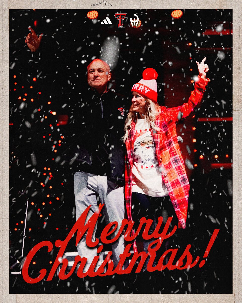 TexasTechFB's tweet image. Merry Christmas from our family to yours! 🎄