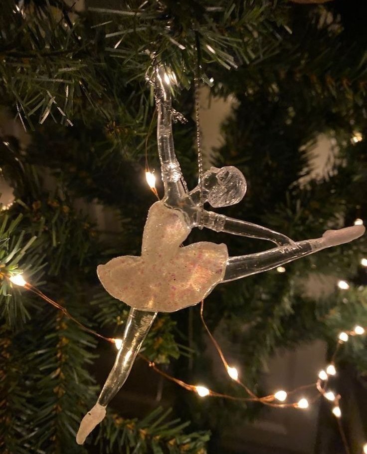 刘、Helena. tweet media