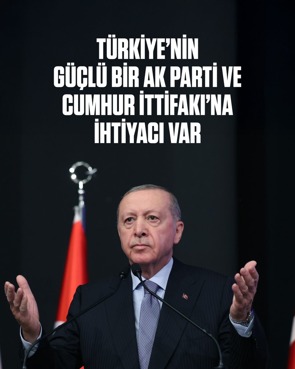 Ana muhalefet partisi CHP; vesayete teslim olmuş, baskılara direnememiş, Terörsüz Türkiye sürecinin önünü açacak hiçbir somut teklif getirememiştir.

Her fırsatta “şu kadar raporumuz var” diye övünen CHP; iş çözüm üretmeye, risk almaya gelince yine su koyuvermiştir.