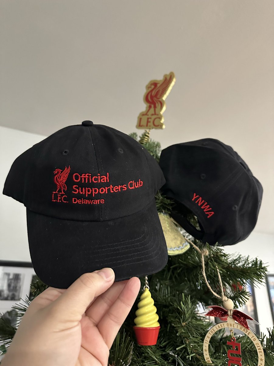 OLSCDelaware's tweet image. Twas the day before Christmas &amp;amp; our hats have arrived!! 

#firststatereds wishing our members happy holidays + a peaceful New Year 🎄⛄❄️

Hats will be available for pickup at Saturday's @liverpoolfc 10 am match @catherinerooneys.

#YNWA 
#UTR 
#myplmorning 
#OLSCFamily