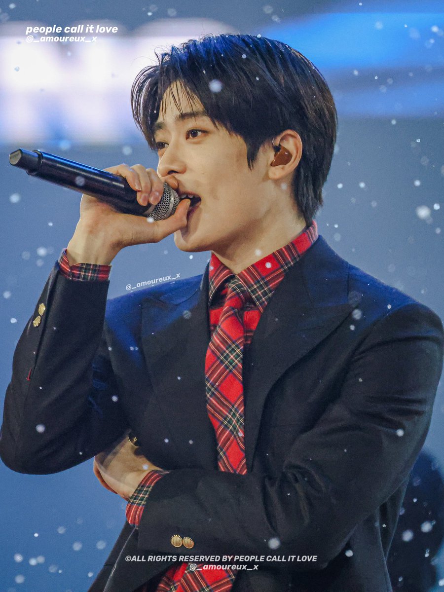 𝙋𝙚𝙤𝙥𝙡𝙚 𝙘𝙖𝙡𝙡 𝙞𝙩 𝙇𝙤𝙫𝙚 tweet media