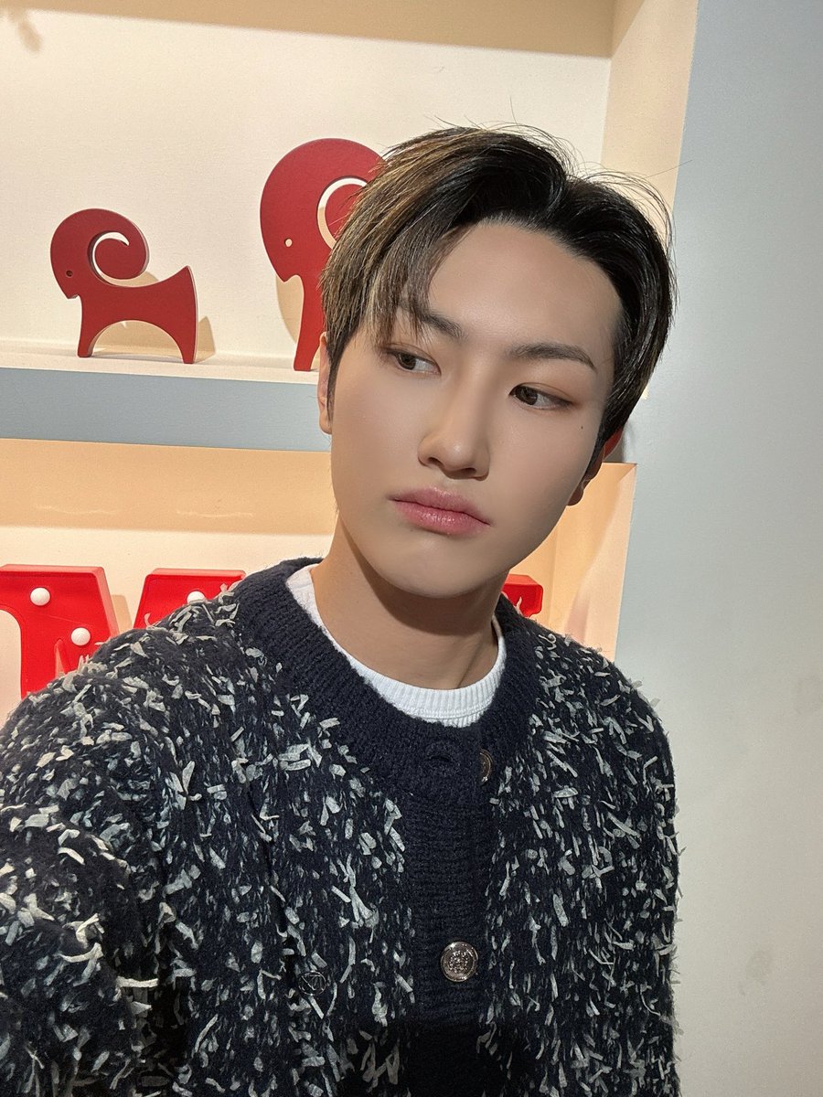 TNX_twt's tweet image. Dear_THX, Merry Christmas 🎄❤️

#TNX 
#최태훈 #TAEHUN