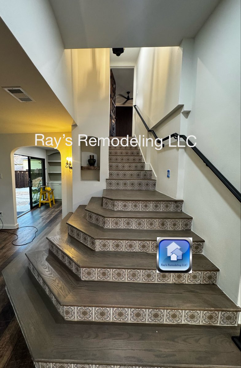 RayGuzman1's tweet image. Really enjoyed working on my latest residential project. Hacienda / southwest inspired design. Customer designed every part of the home herself. She has a good eye for design and great taste in choice material used. Wonderful family that will enjoy the home for years to come.