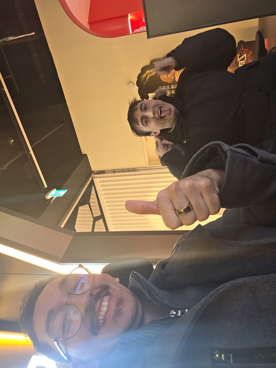 _Infernicus's tweet image. We working till Christmas Day from the office 🎄🎅 !!!