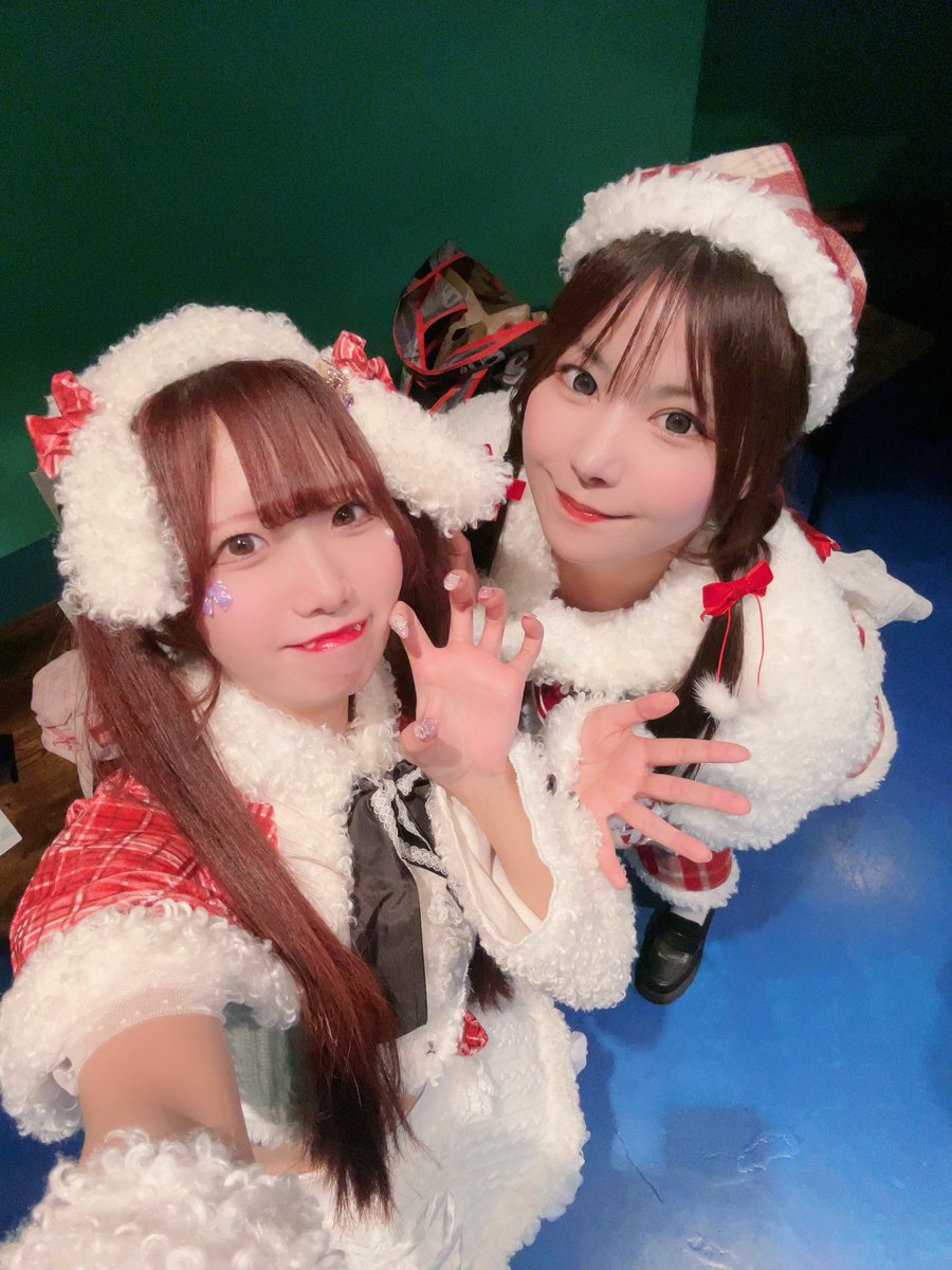 ことね atmos x adidas ZX 8000 