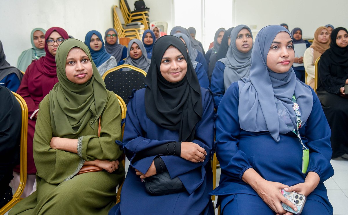 HMH_mv's tweet photo. The Nursing Department successfully concluded this year’s CPD series with our final session, beautifully delivered by Quality Commissioner Uza. Thasleema Usman. She reminded us that true learning lies not only in gaining knowledge https://t.co/oTV4htzLAy