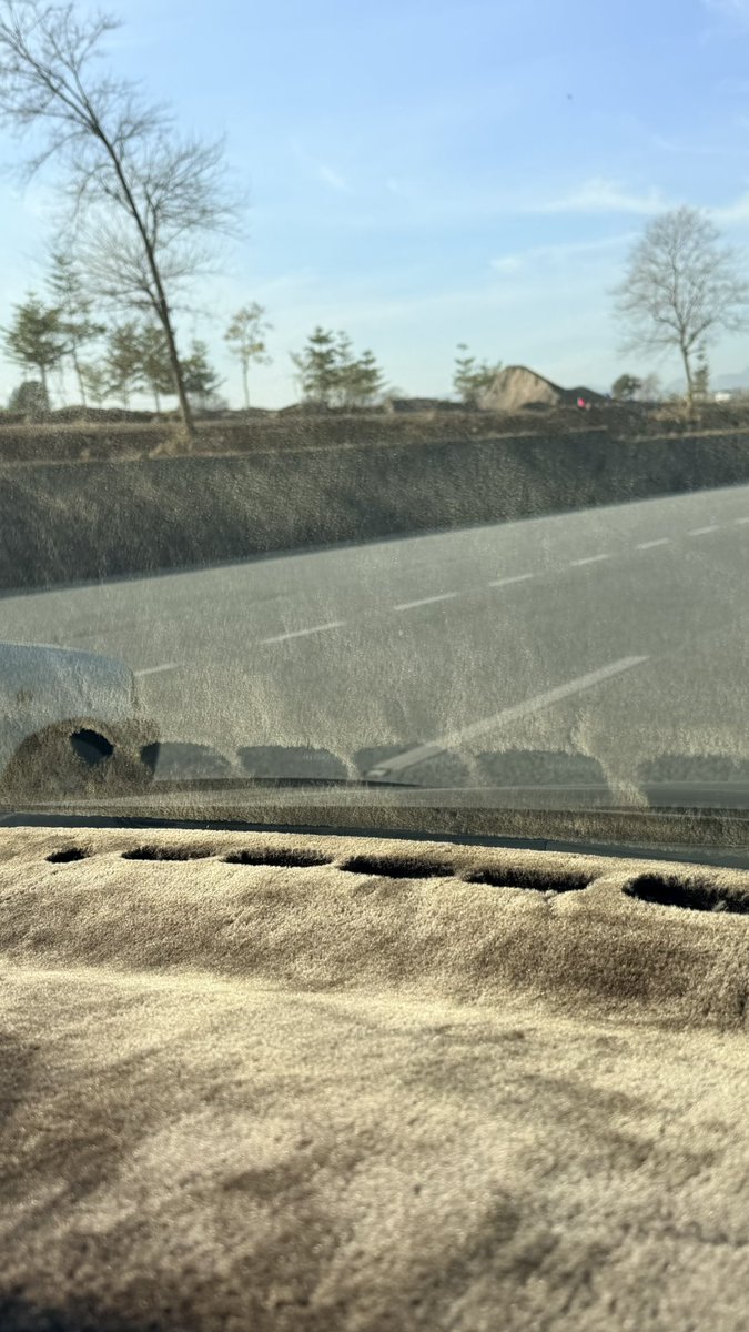 adeelraja's tweet image. Massacare of trees in Islamabad. Used to be a dense lush green jungle. Absolute massacre