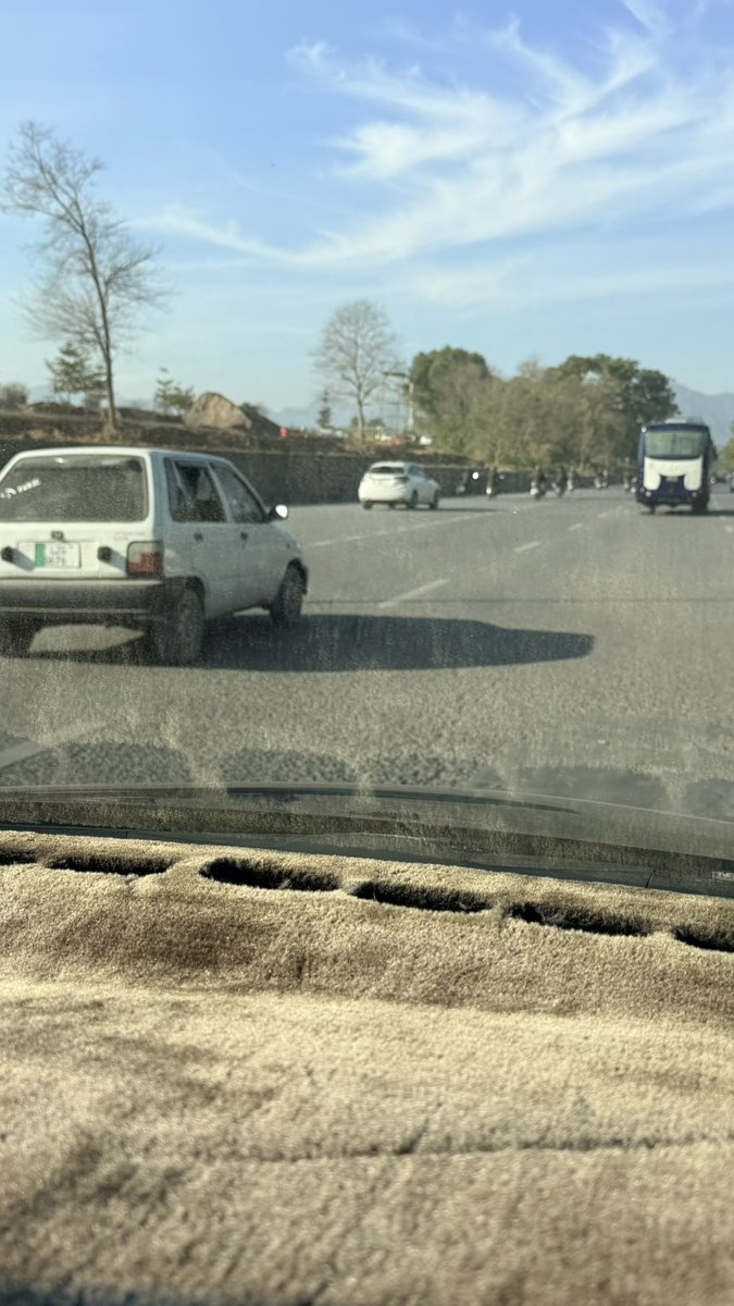 adeelraja's tweet image. Massacare of trees in Islamabad. Used to be a dense lush green jungle. Absolute massacre