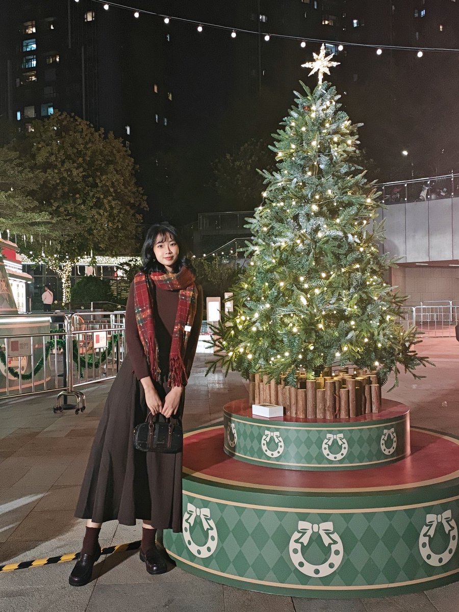 shinya_ye's tweet photo. Merry Xmas https://t.co/PgaXt8KjWa