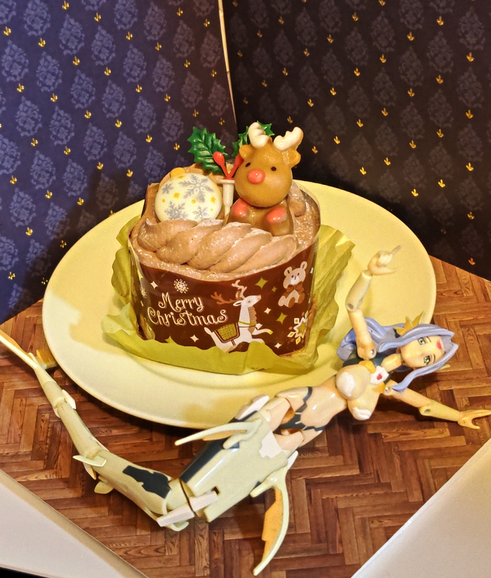 uirohi's tweet photo. 今日はバトコン5周年の記念日！ そしてクリスマスイブ！ 今年もイー姉と共に過ごしました。 みなさんメリークリスマス！ #武装神姫 #バトコン https://t.co/aNFUXpiZ8F