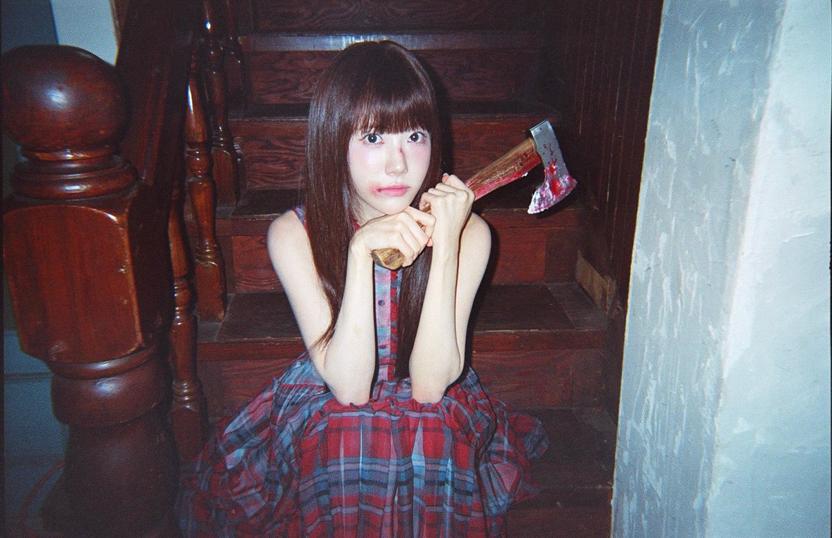 나 이 헤메코 컨셉 사랑한다고..🖤❤️
어마무시한 걸 말아왔어 내 강아디가😍

#루다