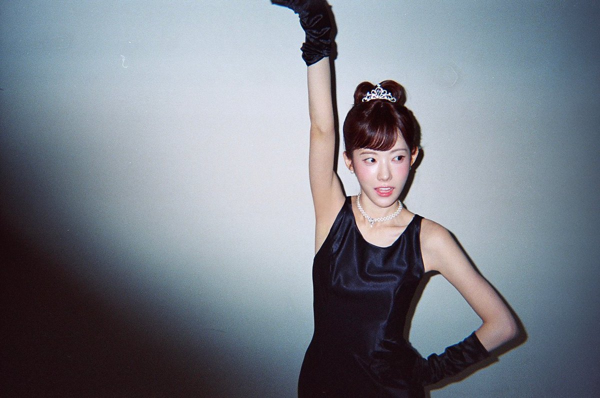 혹시 1월에 팬싸 오시는 루다 팬분 계신가요?!
만나면 인사해요..🤍
루다 팬이랑 친구 하구 시퍼요🫶🏻

#루다