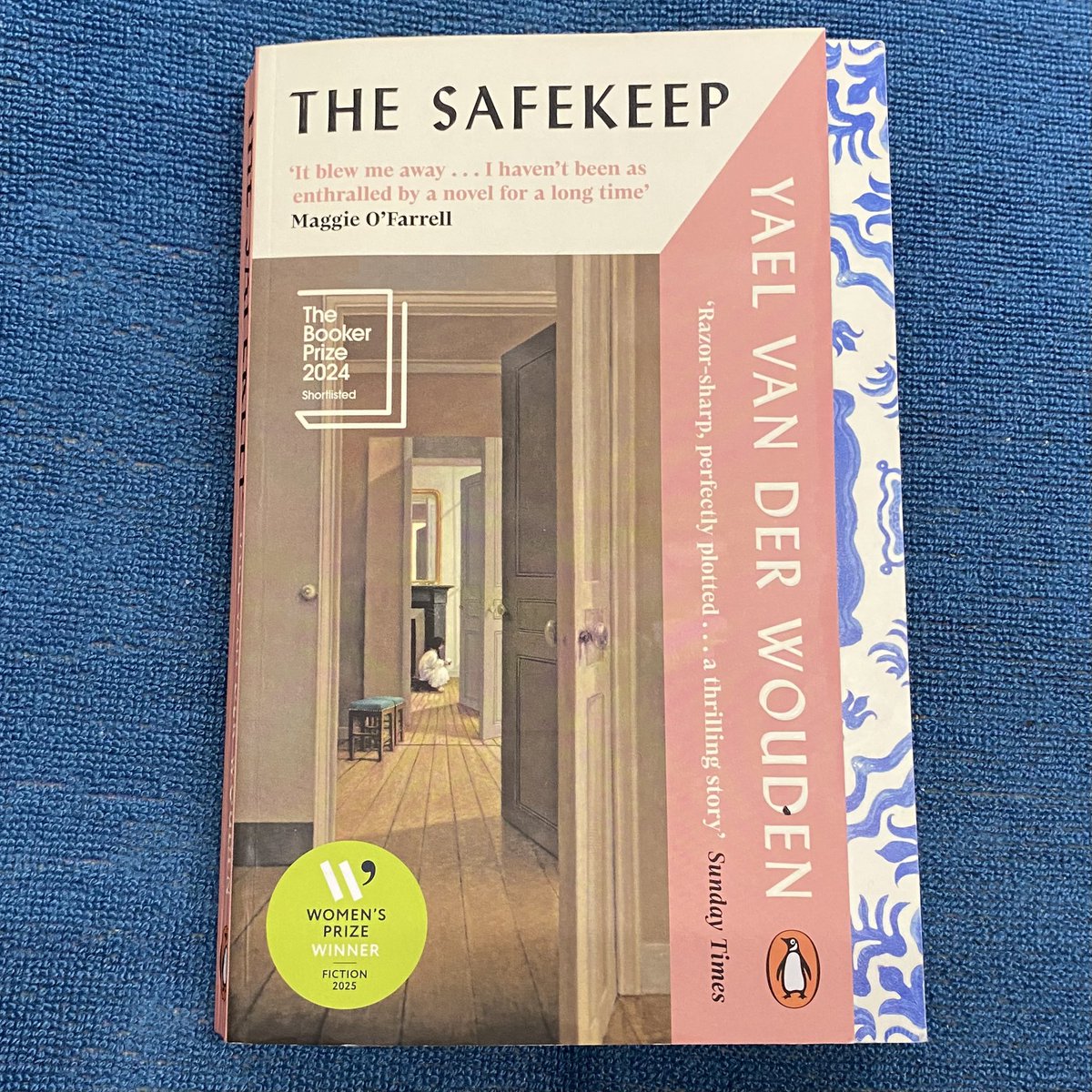 orlaowenwriting's tweet photo. Finished and loved #TheSafekeep by Yael Van Der Wouden - did not see what was coming for Part Three. Superb and so moving 💙📚💙
#books #booktwt #BookTwitter #BookRecommendations https://t.co/dOFGZHQpQl