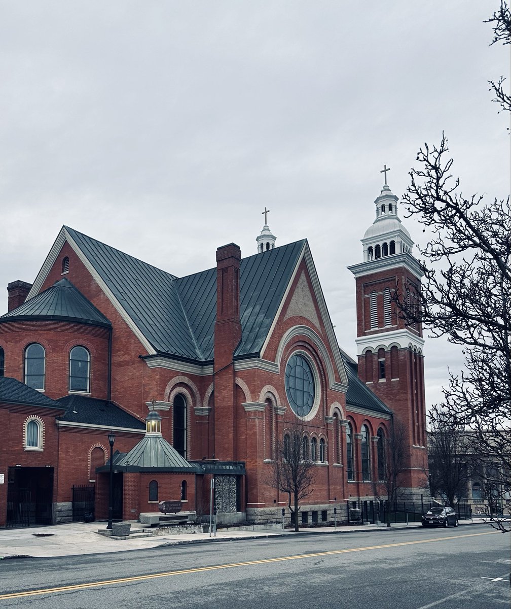 Chasingmytail's tweet image. Merry Christmas Eve