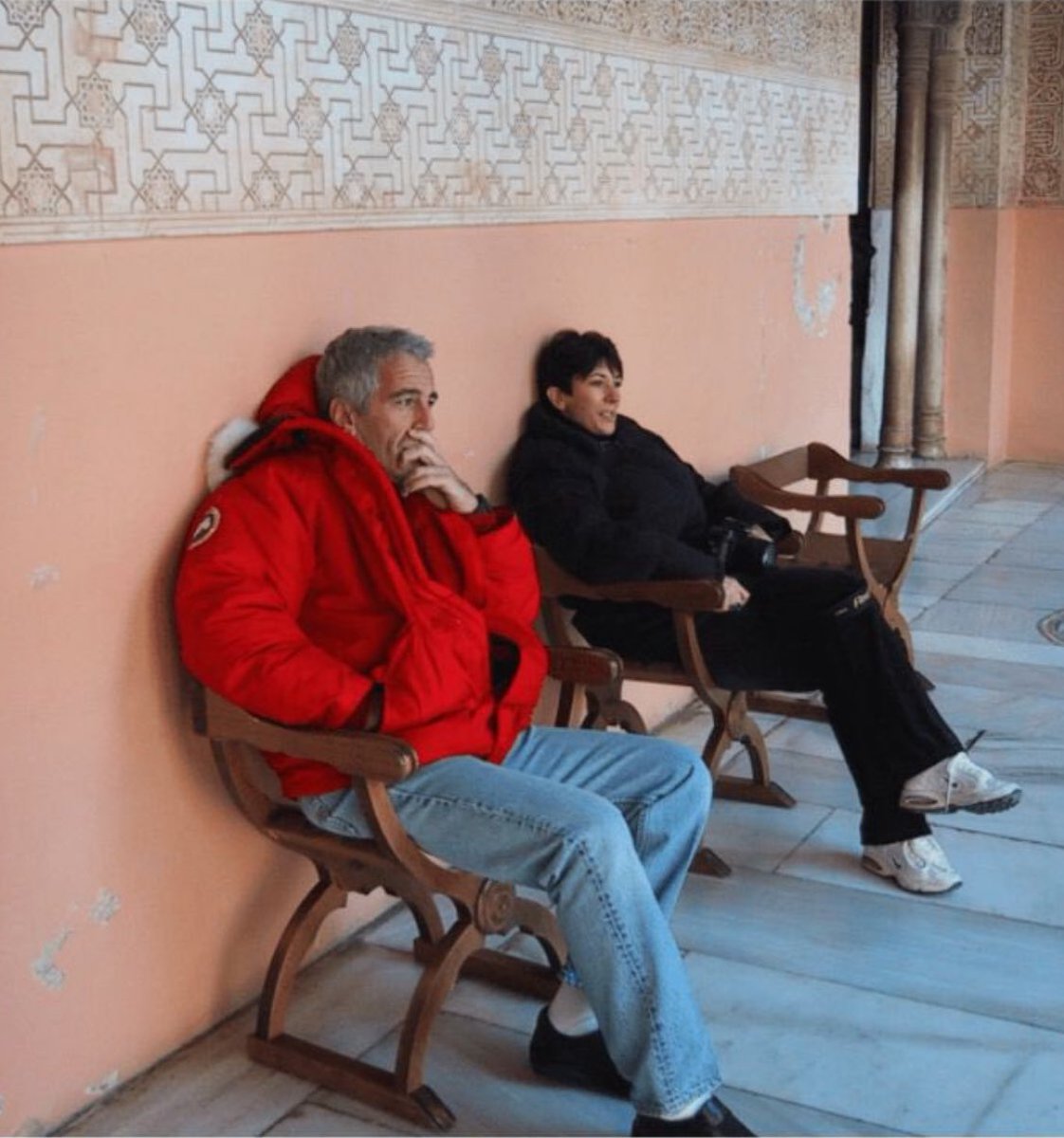 escapefrommelos's tweet image. Jeff, you have to stop. Your drip too hard. Your swag too different. Your bitch too bad. Your style too tough. 

They'll kill you.