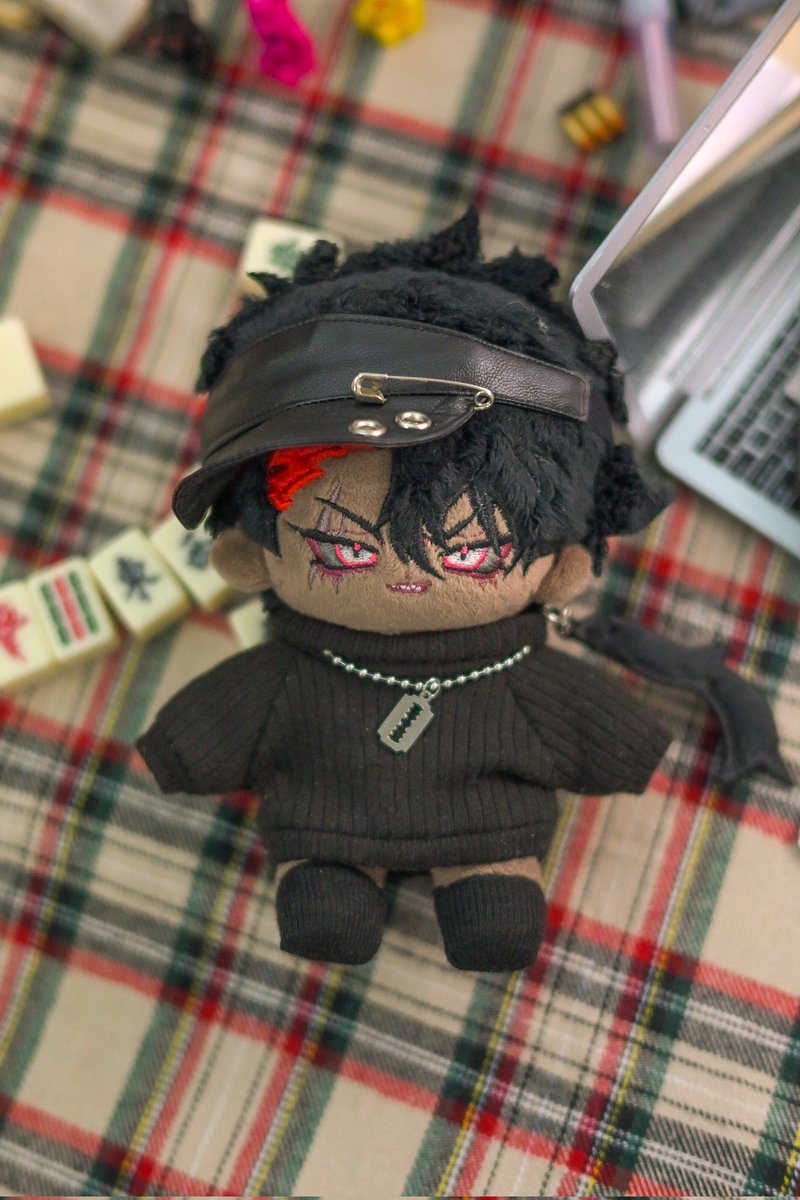 솜《지하4층》옷 tweet media