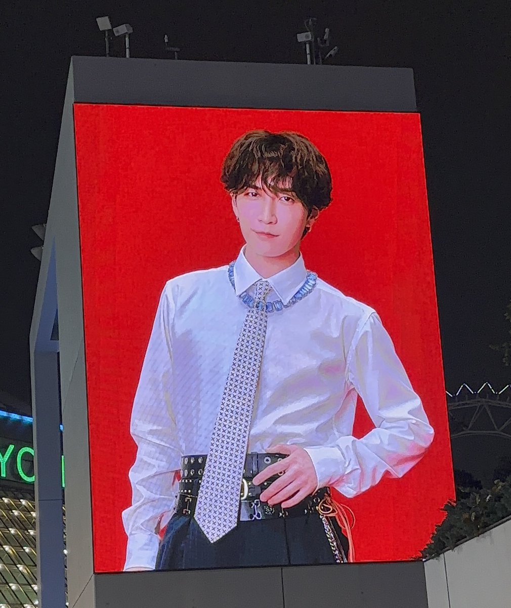 桜井　宮舘渡辺 SnowMan🕺🎙️🌈🎶✨ 今回は、 CDデビューから5周年を迎えられた 国民