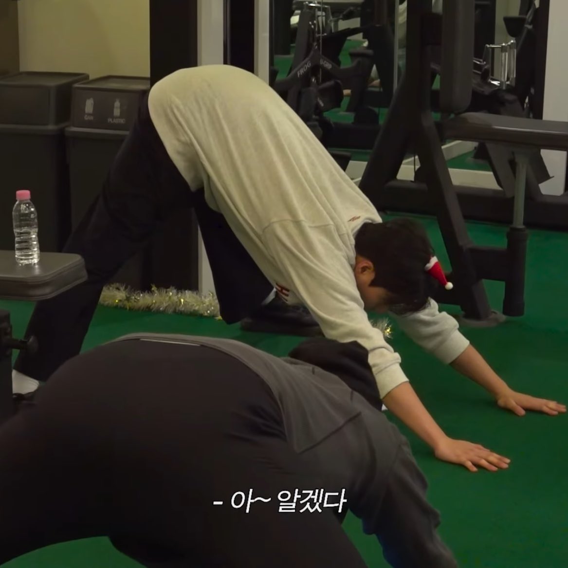 고양이 삐롱이 tweet media