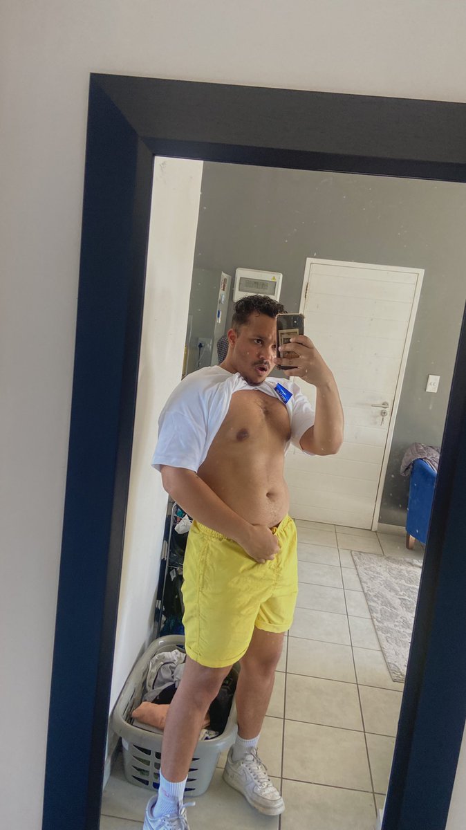Can you tell a mirror hates to see me coming 😭