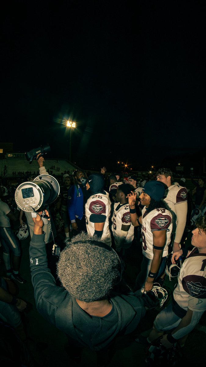 SoutheastElite_'s tweet image. DOWN 0-14. NEVER FOLDED. TEAM ELITE storms back to win 21-20!

Huge thanks to Dwight &amp;amp; Mia Johnson for pouring into our players, and Author Tanya Carpenter for feeding our guys.

Players of the Game: Kenneth Bryant &amp;amp; Joshua Pope Jr — presented by IBIS Brand!