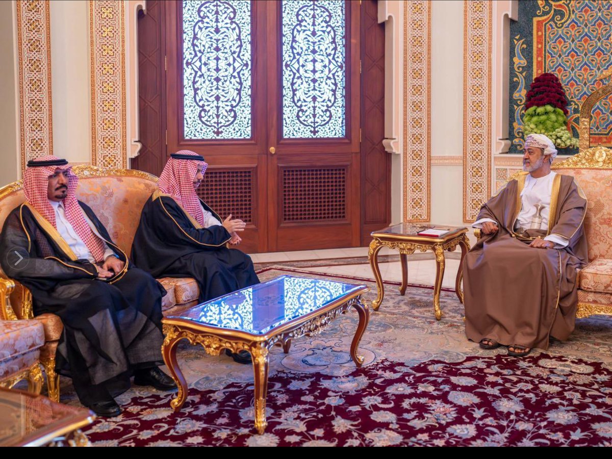 تطور ملفت ..ملفت بين دولتين تعدان اكبر دولتين في المنطقة.
#السعوديية_عمان