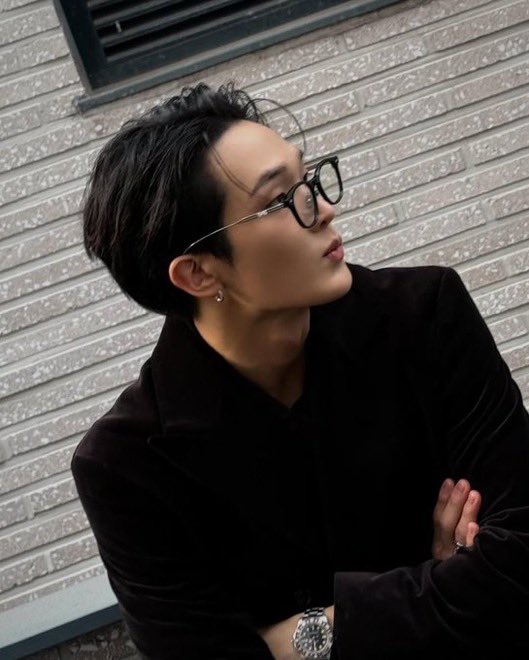 BIuePrintSM's tweet image. [INSTAGRAM📸] 251224

𝙄𝙛𝙩𝙝𝙖𝙩𝙬𝙤𝙧𝙠𝙨 
.
.
.
.
.
𝐒𝐞𝐥𝐟 𝐜𝐚𝐫𝐞, 𝐈'𝐦 𝐭𝐫𝐞𝐚𝐭𝐢𝐧' 𝐦𝐞 𝐫𝐢𝐠𝐡𝐭 
𝐇 𝐲𝐞𝐚𝐡, 𝐰𝐞 𝐠𝐨𝐧' 𝐛𝐞 𝐚𝐥𝐫𝐢𝐠𝐡𝐭 
( WE GON’ BE ALRIGHT ) 

#xikers #싸이커스 #수민 #SUMIN #SUSUTD