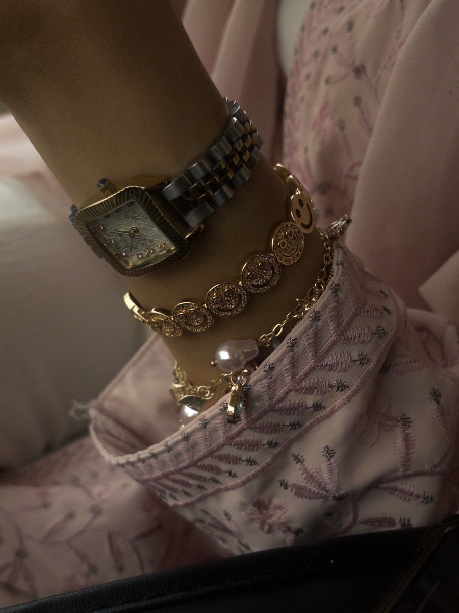 notlemoss's tweet image. مطقمين بالغلط