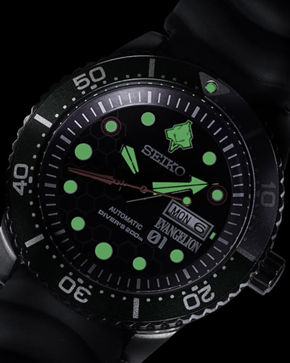 HYPEBEAST's tweet image. Seiko unleashes an ‘Evangelion’ dive watch 🔥