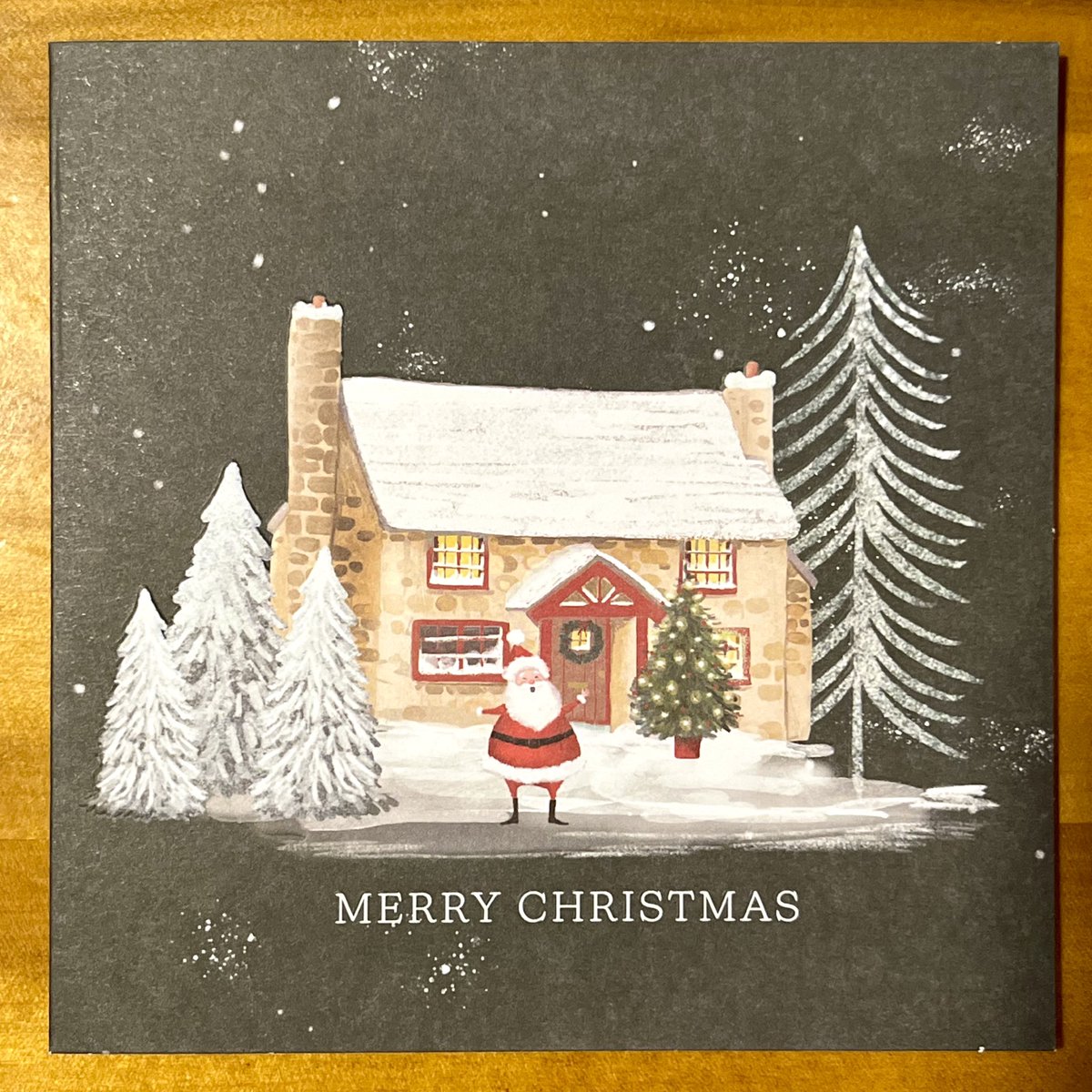 Thank you so much Bentley <a href="/Bentleybones1/">Bentley 🩵</a> + mum &amp; dad for this lovely Xmas card! 🎄🎅💌
I hope you got mine in time… 🤞
#XmasCard 🎄🎅💌
#CavalierKingCharlesSpaniel 🐶