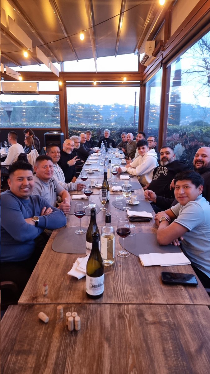 Tot l'equip de <a href="/FusteriaL/">Fusteria Integral Jordi S.L</a> i els col•laboradors us desitgem un Bon Nadal i un pròsper 2026 🌲❄️🎅
■
#ADBerguedà
<a href="/AcebBergueda/">ACEB</a>
<a href="/AcebSuma/">ACEB Suma</a>
<a href="/GremiFustaMoble/">Gremi Fusta i Moble</a>
<a href="/empresacat/">Empresa</a>