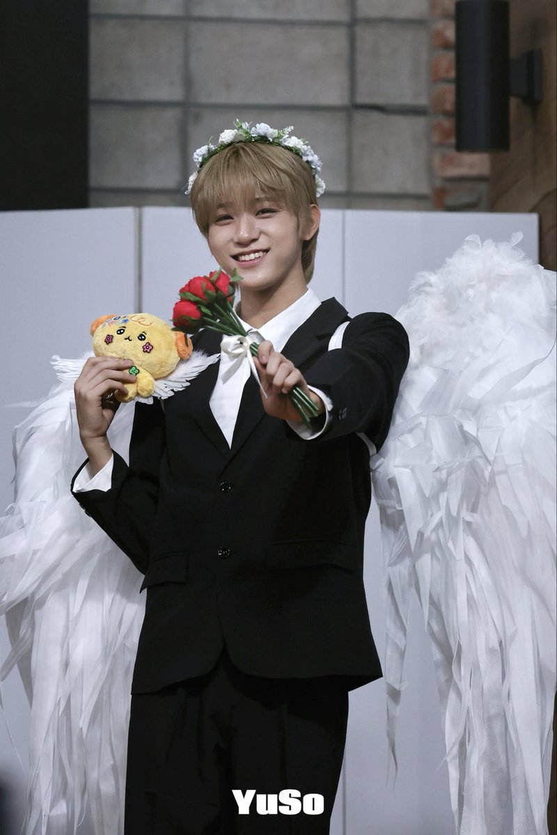 かわいい赤ちゃん、お誕生日おめでとう🎂

#AHOF #아홉 
#다이스케 #DAISUKE