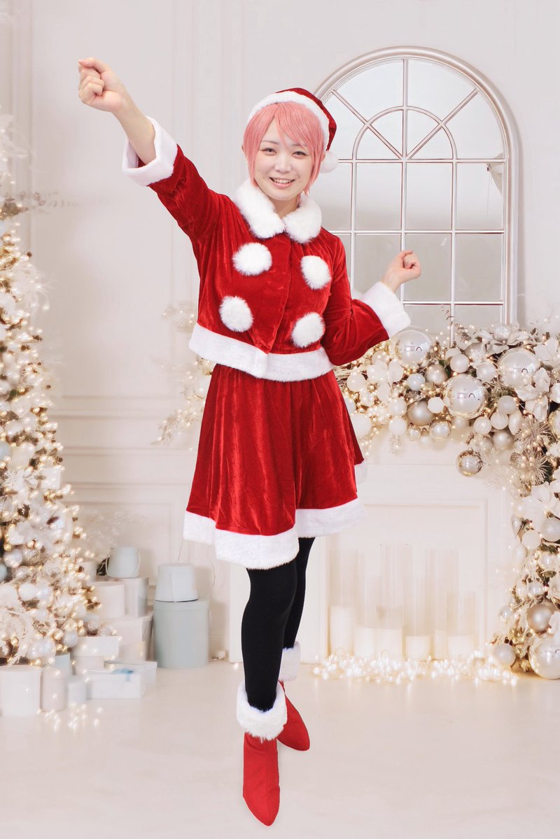 ※cos

今日はサンタとしてがんばるぞ〜！🍳🎂🍷

#きらめくデリシャスクリスマス2025
#1123レス子ツリー併せ