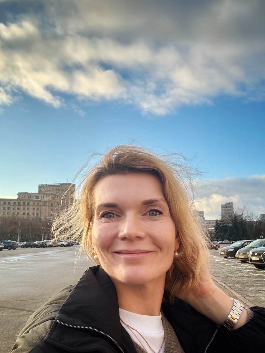 maria_avdv's tweet image. Celebrating together with everyone. Merry Christmas to all, except Russia!