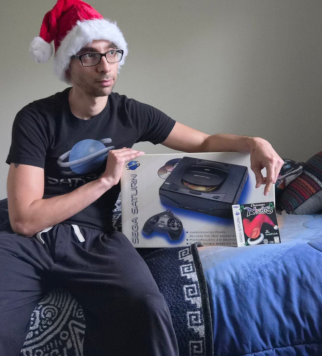 I often wonder how much better my life would have been if I asked for a #SEGA Saturn instead of a Nintendo 64 on Christmas 1996.