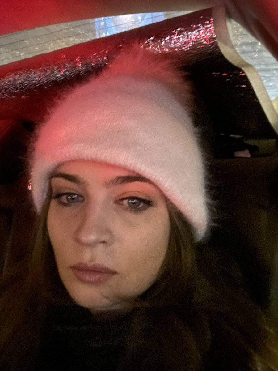 Еду на корпоратив, бахнув пельменей