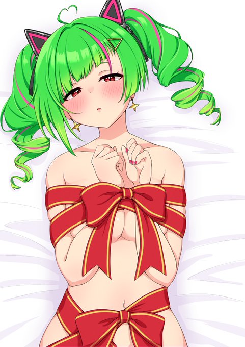 nsfwたゃ...
クリスマスプレゼントと言えば裸にリボンの推しだよな... 