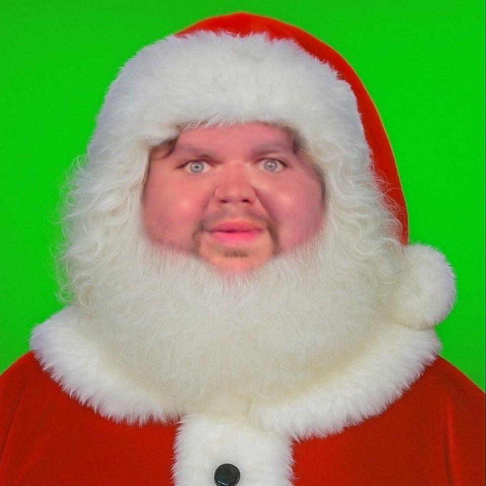 yalligatorgar's tweet image. He sees you when you’re sleeping…