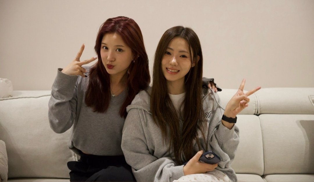 jooeunpic's tweet photo. jooeun w/ heeyeon 🤍

#힙팝프린세스 #HipPopPrincess 
#이주은 #LeeJooEun https://t.co/KH3elsR9cy