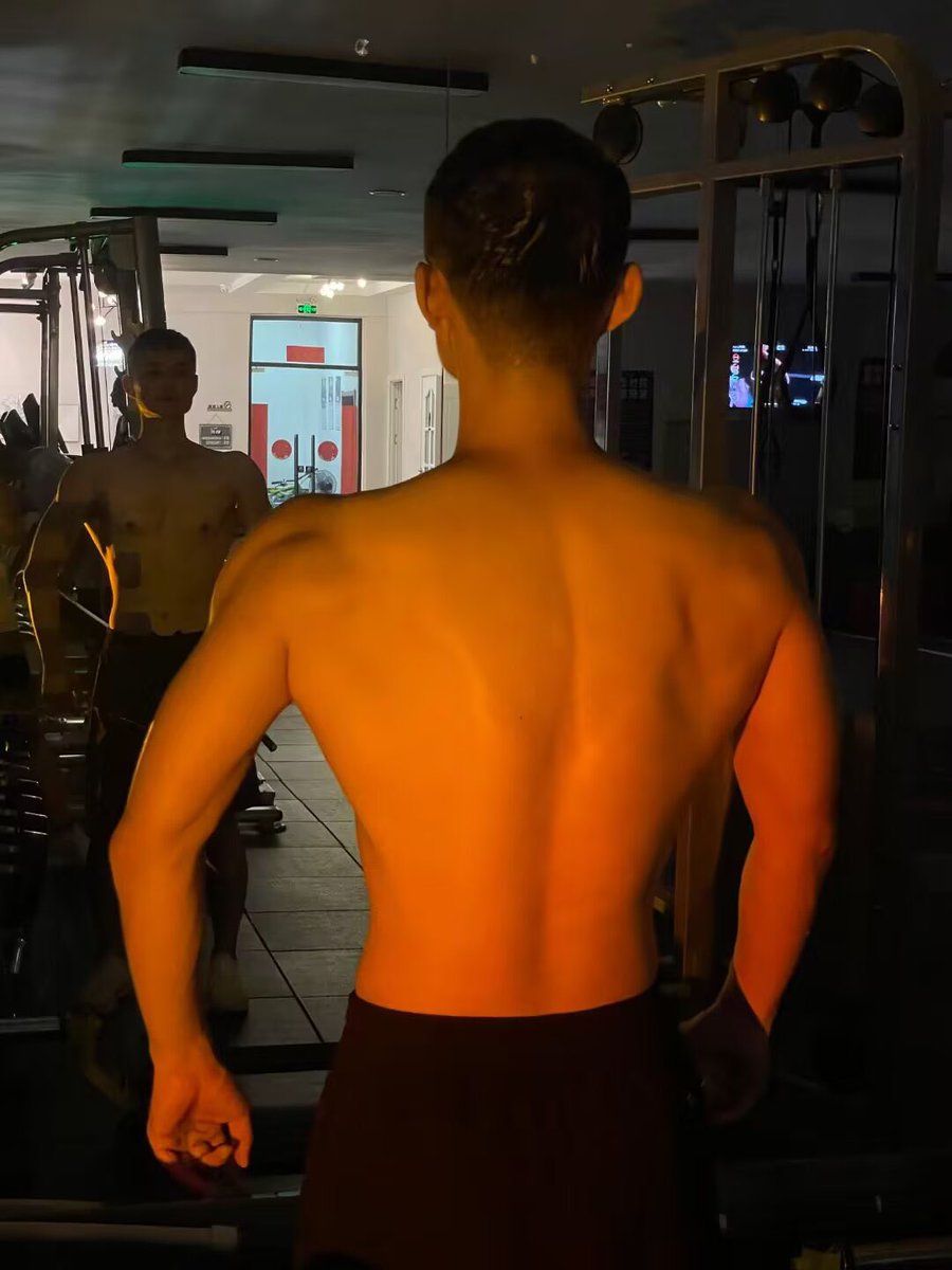 范德法特 tweet media