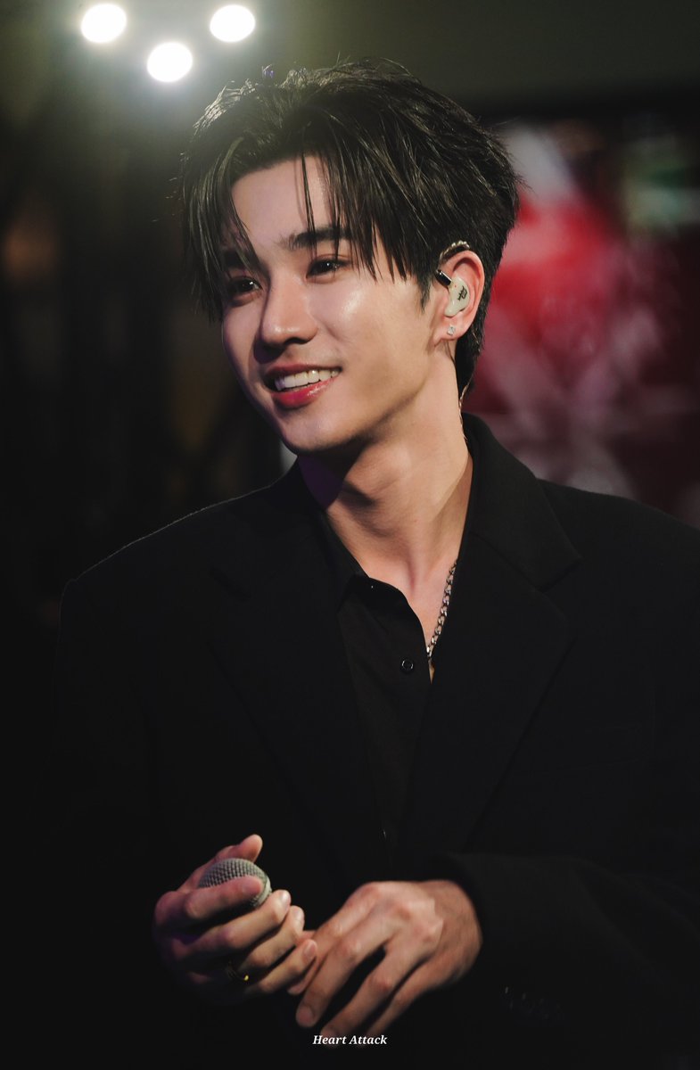 xheart_attackx_'s tweet image. ยาใจรายวันของป้า

PERTH XMAS TOGETHER DRALLY 

#DrAllyChristmasEvexPerth